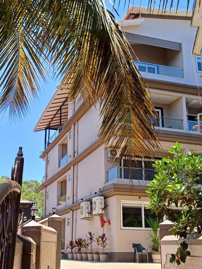 Ariena By Spree Hotels Goa Morjim Exterior foto