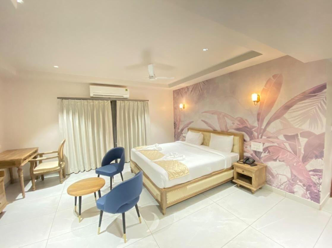 Ariena By Spree Hotels Goa Morjim Exterior foto